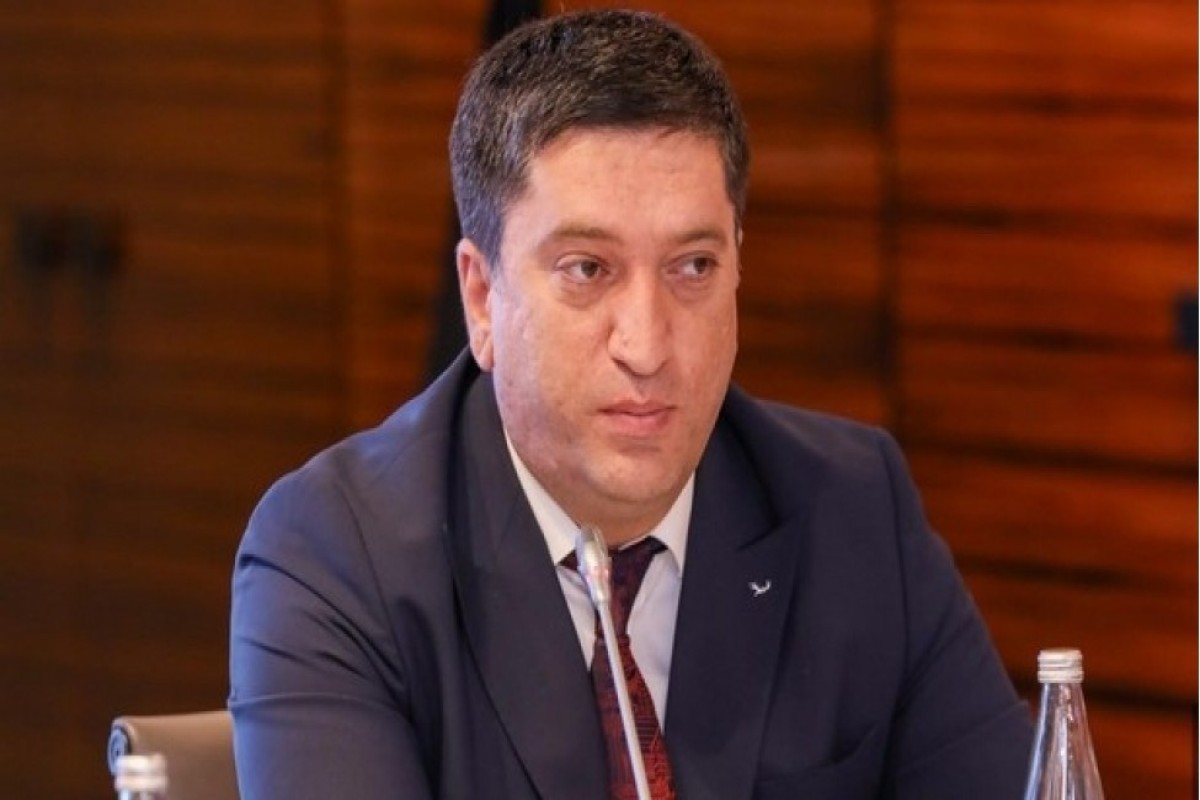 Гусейн Гусейнов: За 9 месяцев доля ненефтегазового сектора в экономике Азербайджана составила 70%