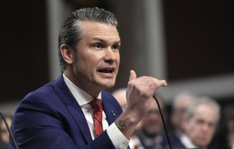 Хегсет вступил в должность министра обороны США