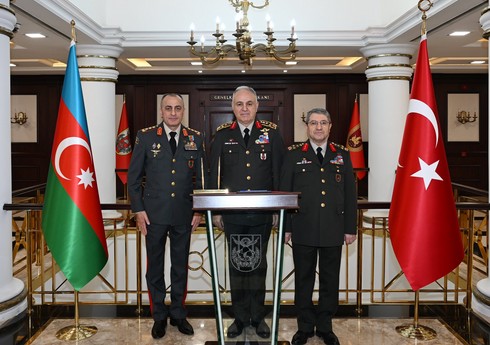Хикмет Мирзоев встретился с начальником Генштаба Вооруженных сил Турции