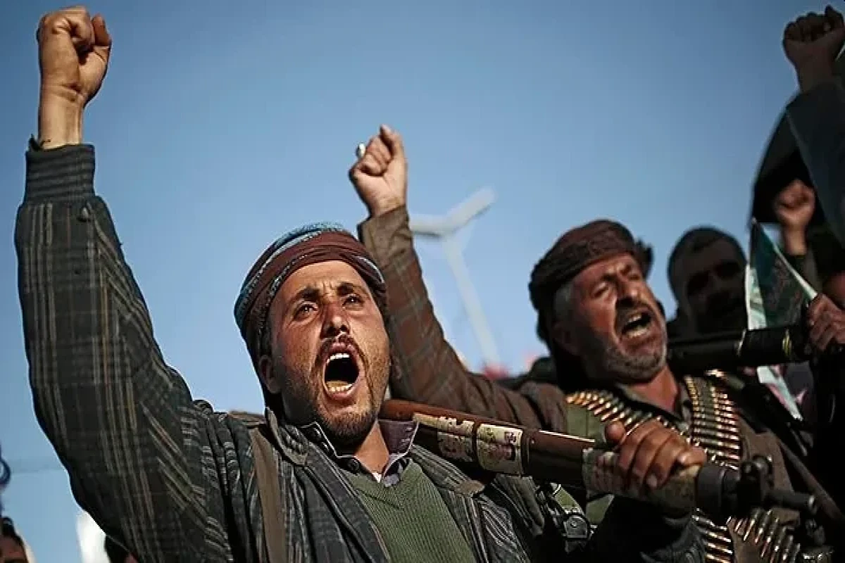 Хуситы подтвердили гибель премьер-министра в результате авиаударов Израиля