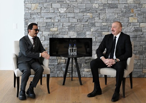 Ильхам Алиев встретился в Давосе с председателем и исполнительным директором группы компаний DP World