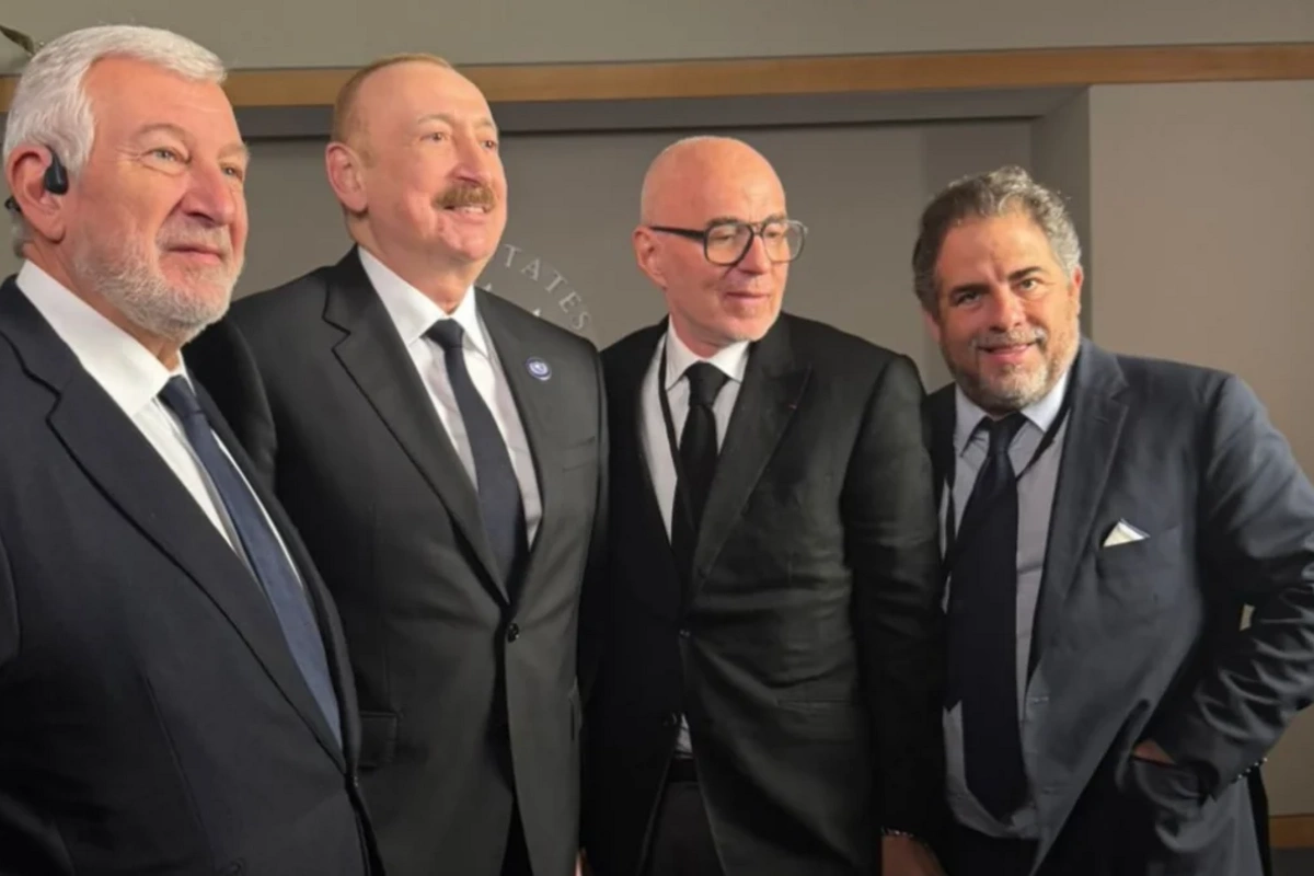 Ильхам Алиев встретился в Вашингтоне с лидерами ряда стран и известными деятелями