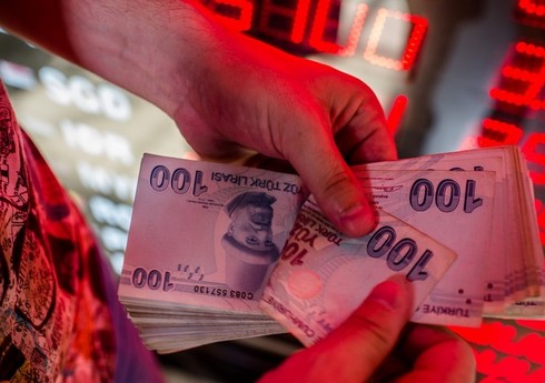 Инфляция в Турции в августе замедлилась до 52%