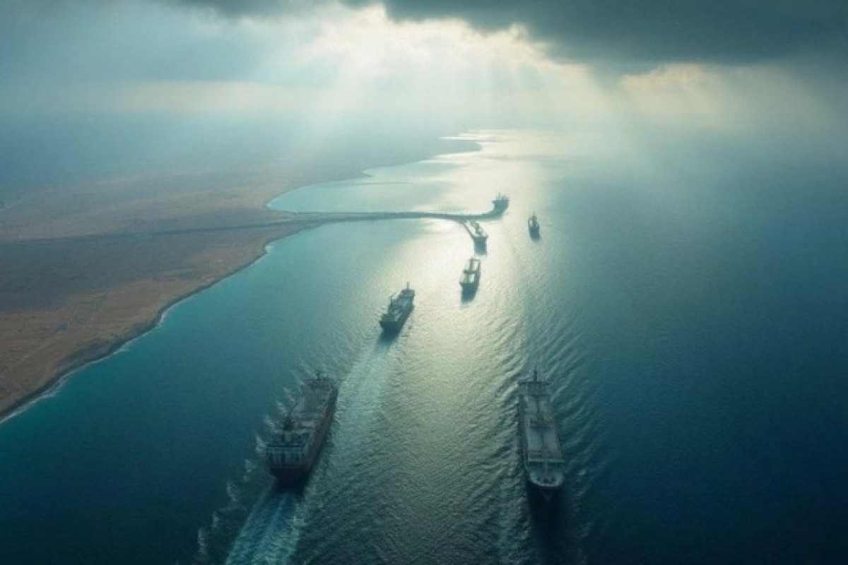 Иран освободил Россию от платы за проход через Ормузский пролив