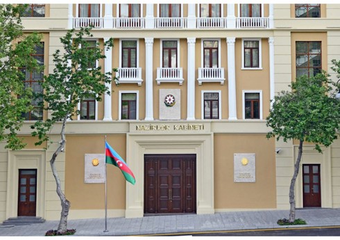 Кабмин принял решение по поездкам на арендованных малых электрических транспортных средствах