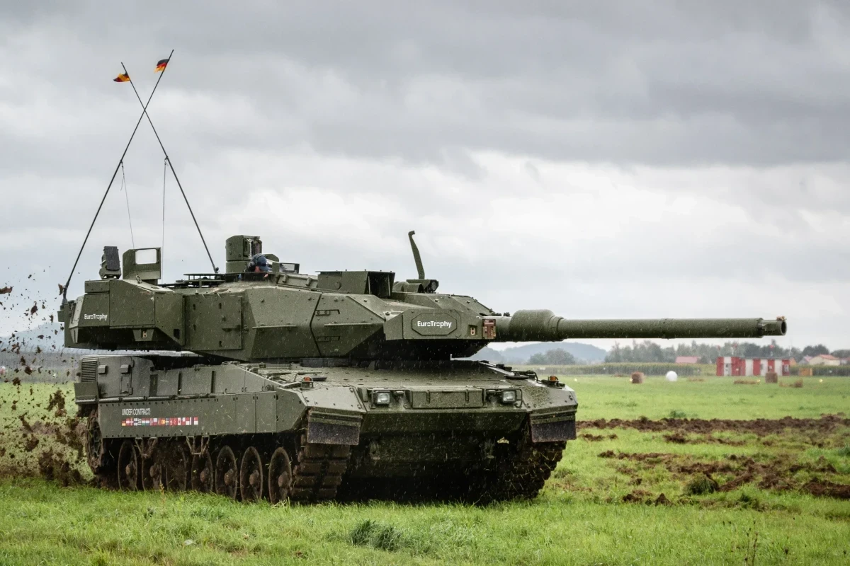 Канада выделит $14,6 млн на обслуживание танков Leopard 2 для Украины