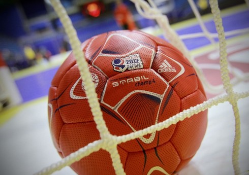 "Карабах" обыграл "Азерйол" в матче лидеров чемпионата Азербайджана по гандболу среди женщин