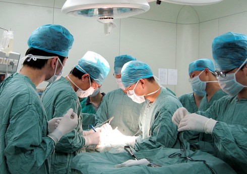 Китайские ученые создали нитки для швов, ускоряющие заживление ран