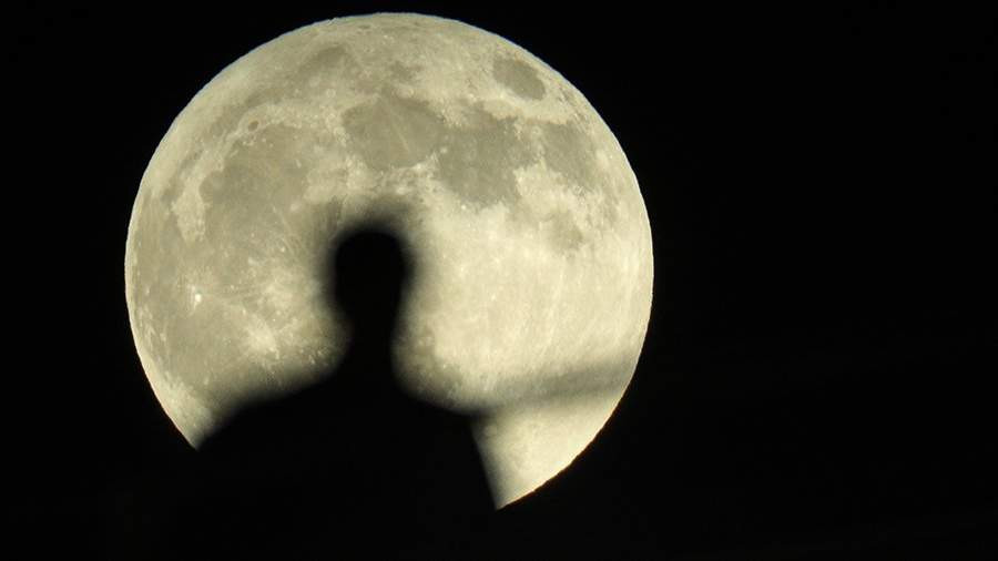 КНР планирует высадить тайконавтов на Луну к 2030 году