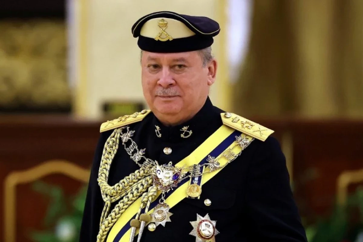 Король Малайзии поздравил Президента Ильхама Алиева