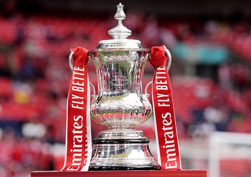 "Кристал Пэлас" впервые завоевал Кубок Англии по футболу