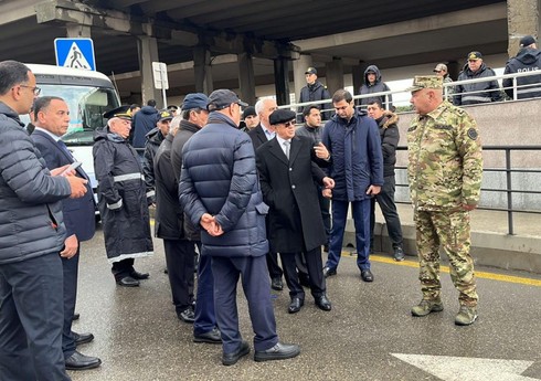 Кямаледдин Гейдаров ознакомился с ходом работ по устранению последствий обильных осадков в Баку