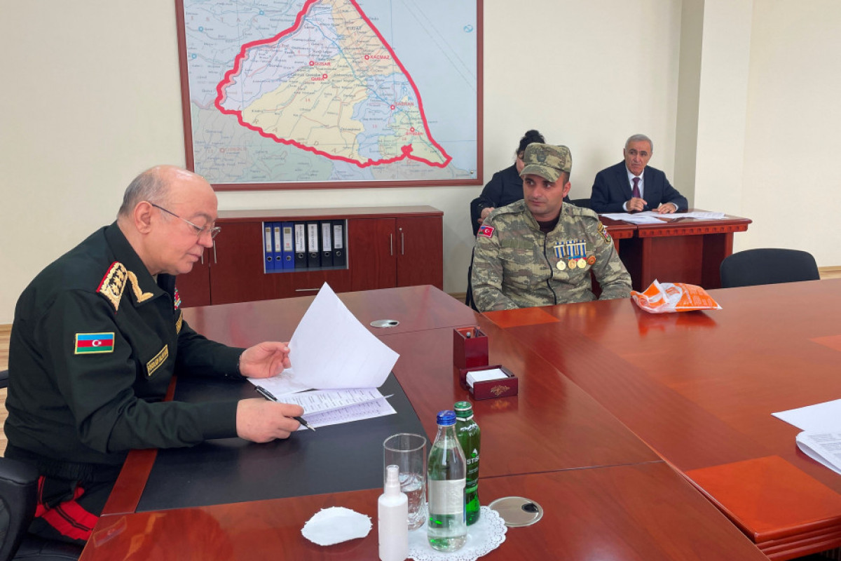 Кямаледдин Гейдаров принял  граждан в Хачмазе