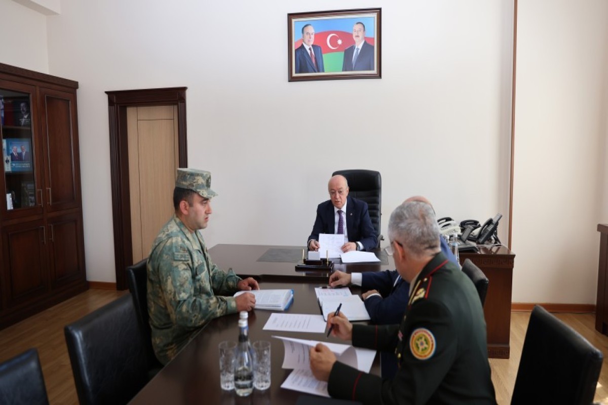 Кямаледдин Гейдаров провёл приём граждан в Нахчыване