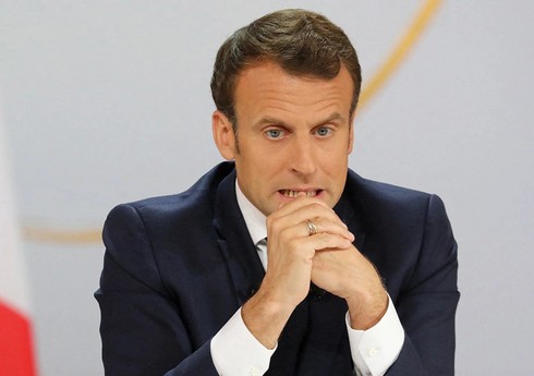 Le Figaro: Более 60% французов выступают за отставку президента Макрона