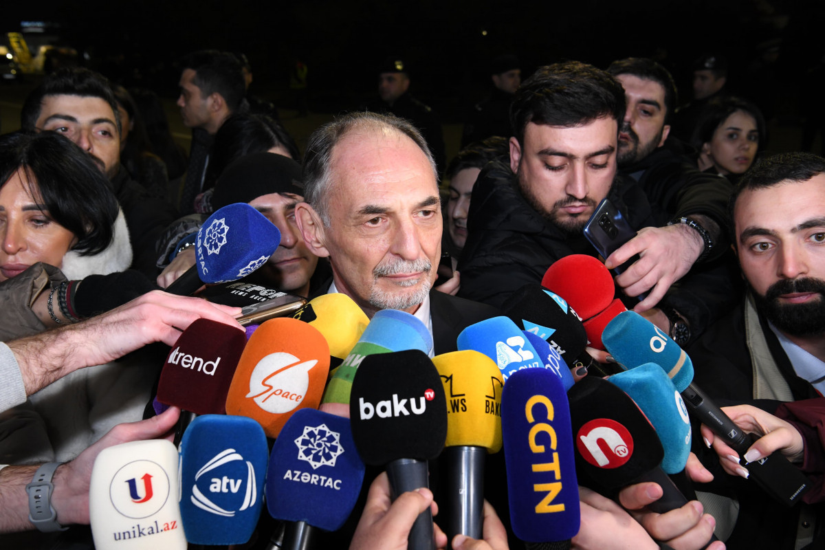 Лечение 7 пострадавших в авиакатастрофе, доставленных в Баку, будет проводиться в «Yeni Klinika» – ВИДЕО