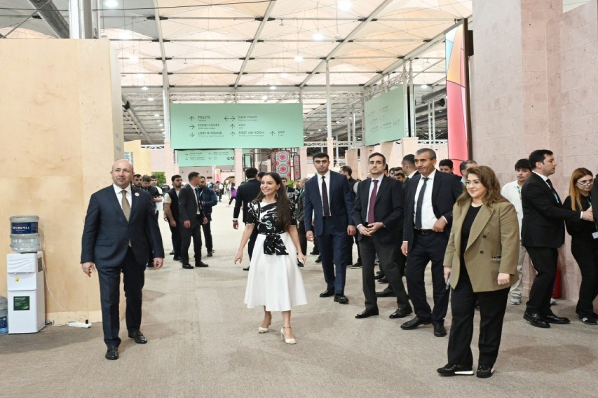 Лейла Алиева и Арзу Алиева ознакомились с выставкой Urban Expo-ФОТО