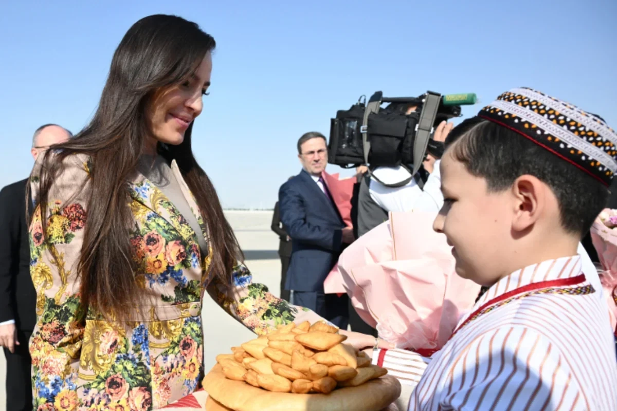 Лейла Алиева поделилась кадрами визита в Туркменистан