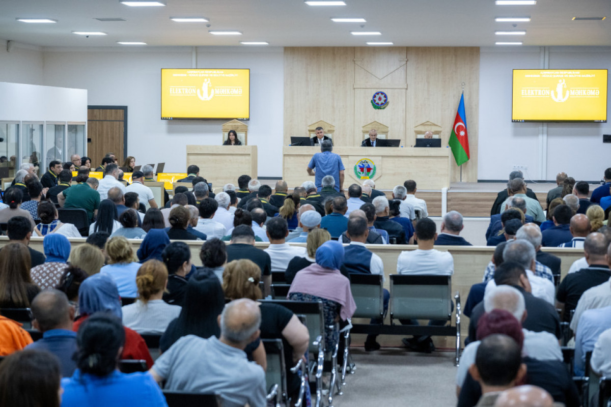 Лица, подвергшиеся пыткам в плену, дали показания в суде-ФОТО