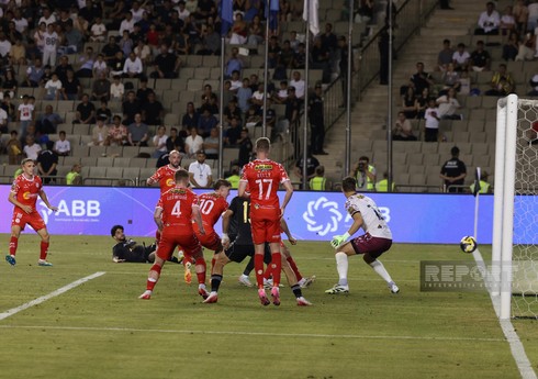 Лига чемпионов: Стартовал второй тайм матча "Карабах" – "Шелбурн"