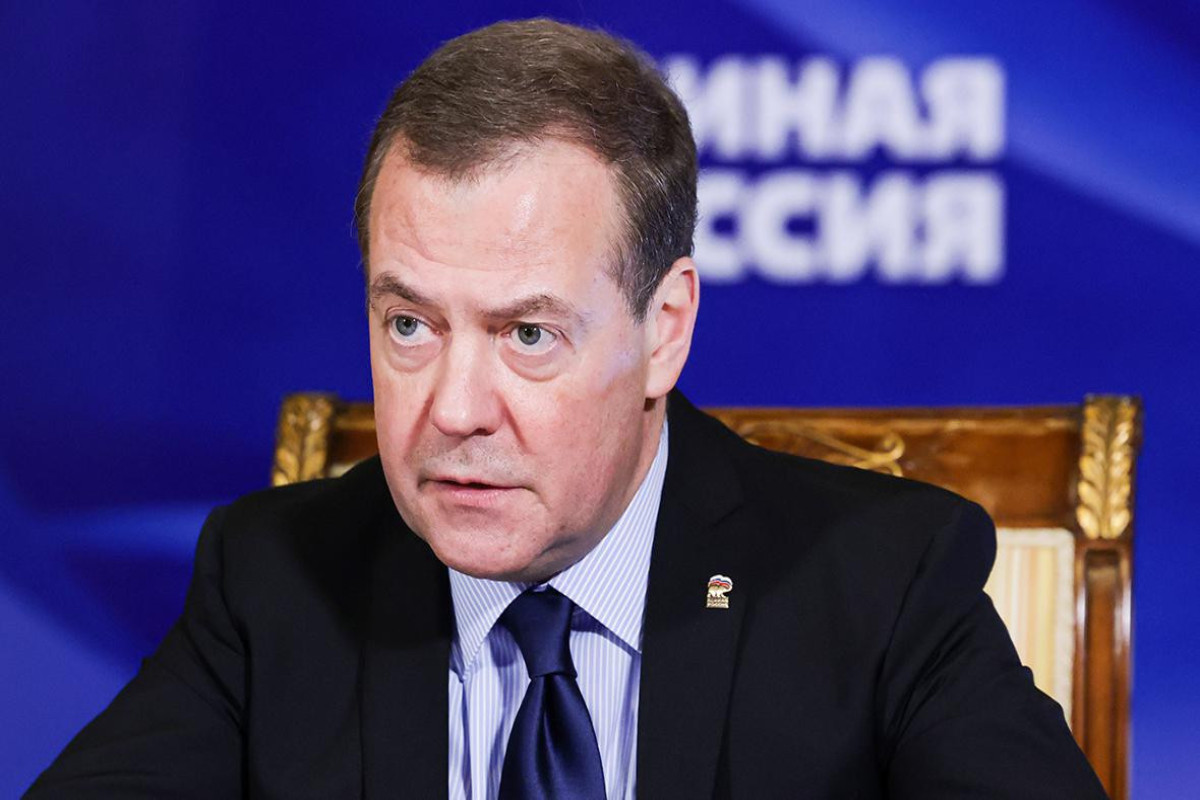 Медведев: О мирных переговорах не может быть и речи, пока Украина не будет побеждена