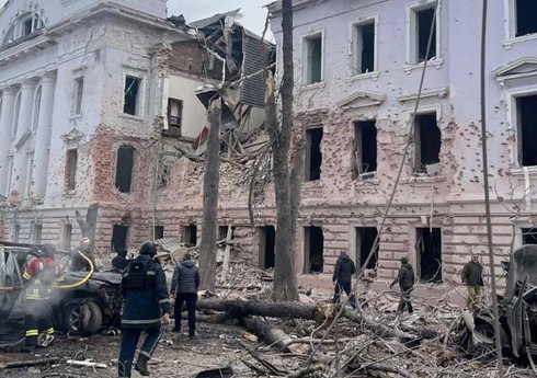 Мэр: Более 20 человек погибли в результате российского ракетного удара по украинским Сумам