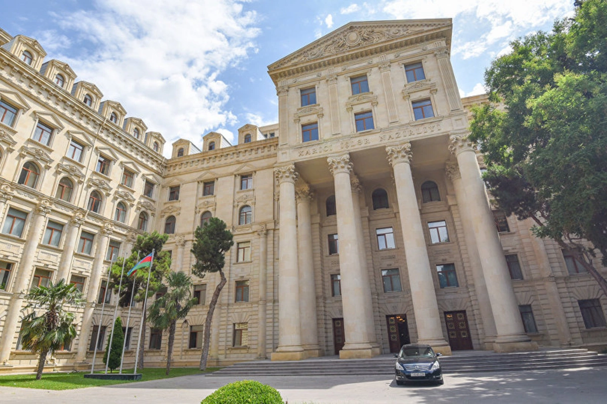 МИД Азербайджана выразил соболезнования Швейцарии в связи с трагедией в Кран-Монтане