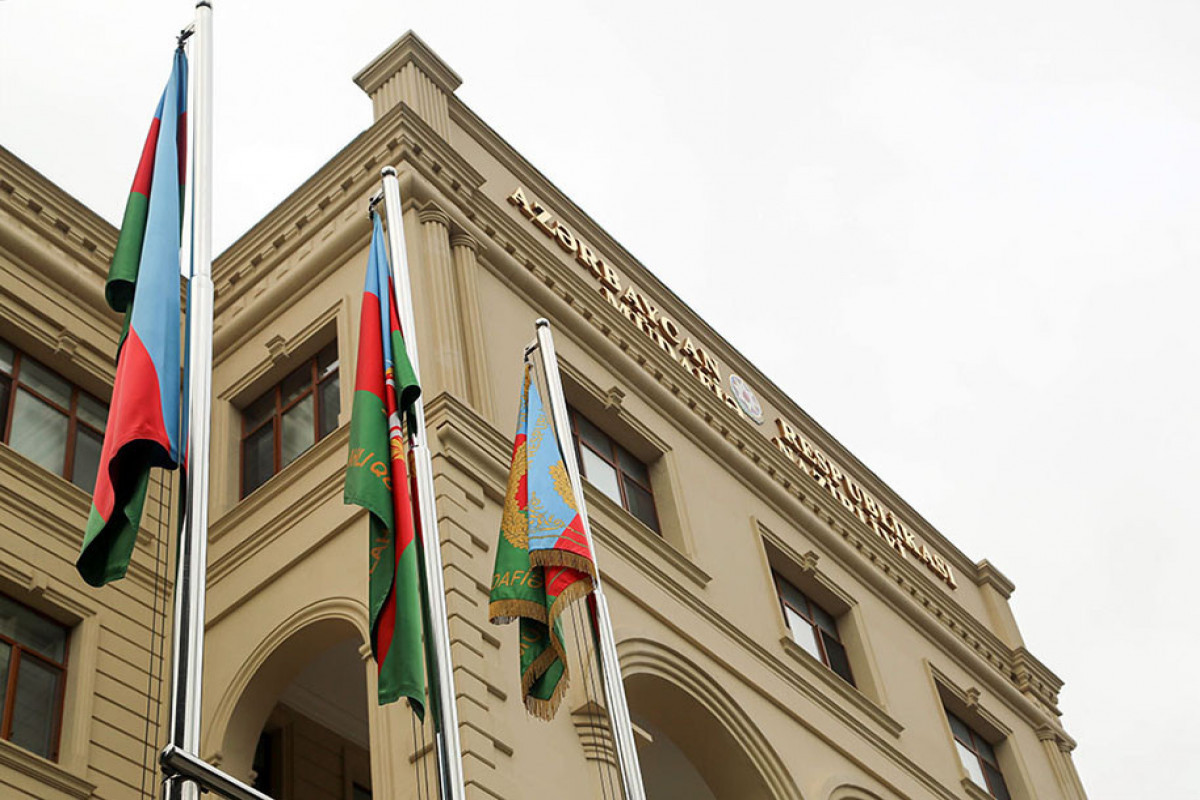 Минобороны: Подверглись обстрелу позиции Азербайджанской Армии в Нахчыванском направлении