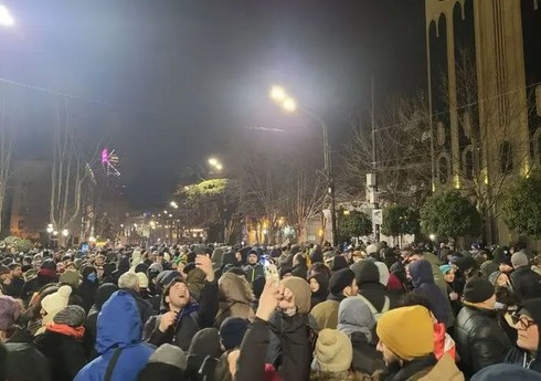 МВД Грузии сообщил о задержании свыше 30 человек у торгового центра Tbilisi Mall