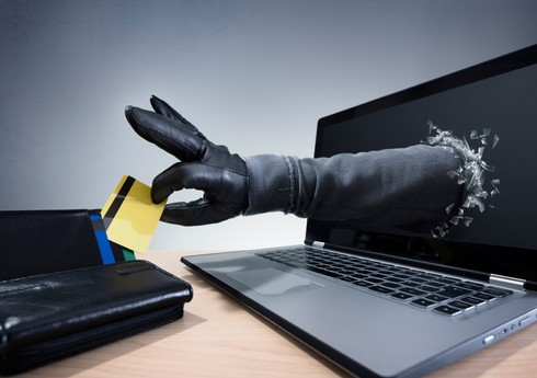 МВД: За два дня с банковских карт граждан было похищено около 149 тыс. манатов