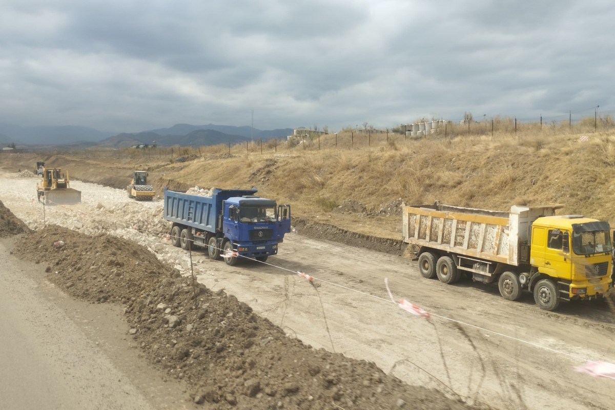 На автомобильной дороге Агдам-Аскеран-Ходжалы-Ханкенди будет построено 5 мостов