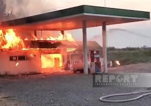 На газозаправочной станции в Агджабеди вспыхнул пожар, есть пострадавшие