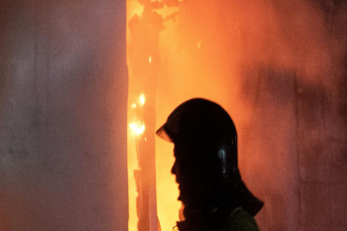 На проспекте 8 Ноября в Баку произошел взрыв в доме, пострадал 1 человек -ВИДЕО