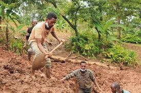 На севере Эфиопии 10 человек погибли из-за схода оползня