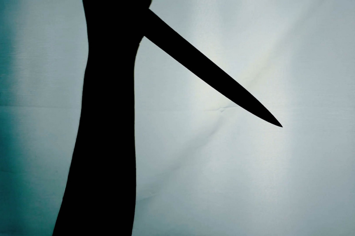 На северо-западе Азербайджана мужчина нанес себе смертельное ножевое ранение