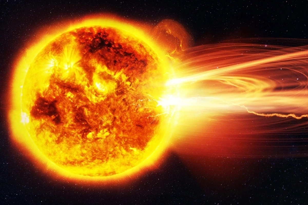 На Солнце произошла вторая за день сильная вспышка