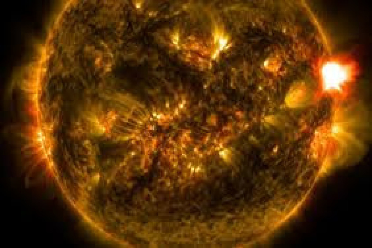 На Солнце произошла вторая за день вспышка самого высокого класса