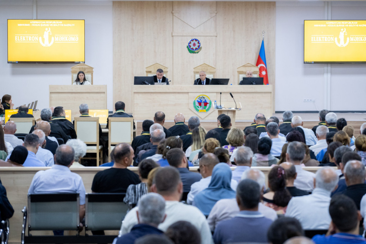 На суде продемонстрированы видеокадры пыток, учиненных армянскими военнослужащими при захвате азербайджанцев в плен