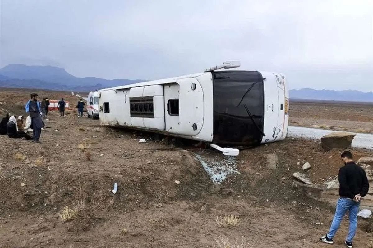 На юге Ирана в ДТП с участием автобуса погибли 8 человек