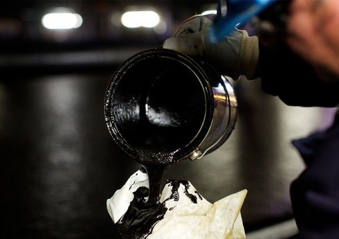 Названа стоимость произведенных в прошлом году в Азербайджане нефтепродуктов