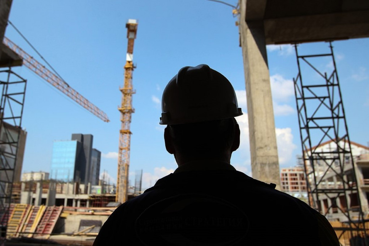 Обнародована среднемесячная зарплата в Азербайджане