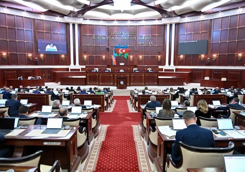 Обнародованы дата и повестка очередного пленарного заседания Милли Меджлиса