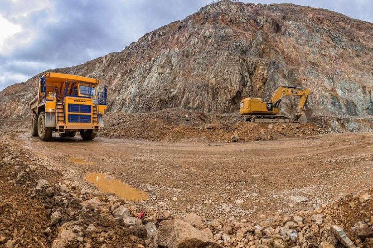 Оценены запасы и ущерб 142 месторождений в Карабахе и Восточном Зангезуре