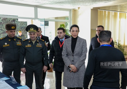 Омбудсмен Азербайджана понаблюдала за ходом голосования в Учебном центре Азербайджанской армии