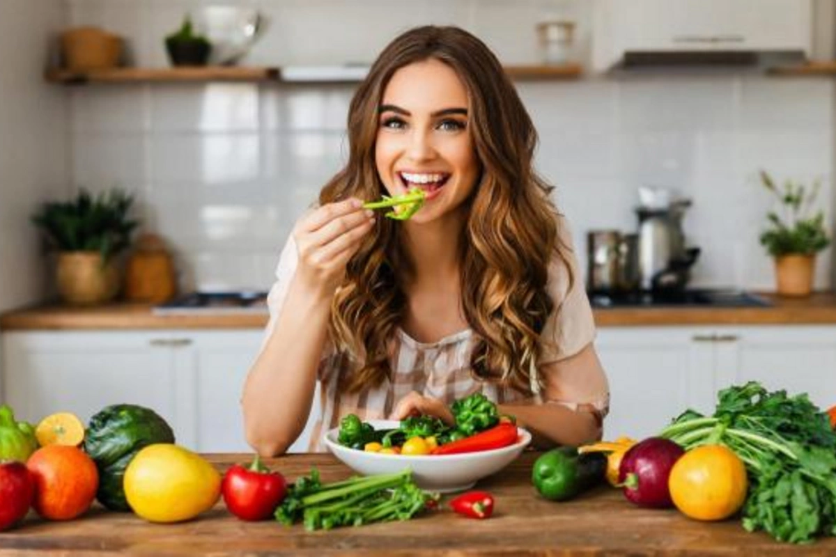 Опасные продукты летом: от чего стоит отказаться при высоких температурах