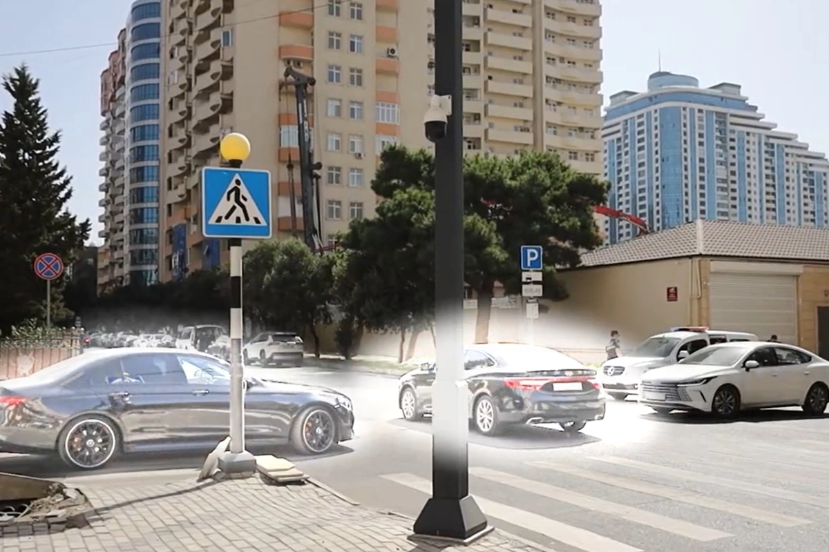 Опасный перекресток в Баку