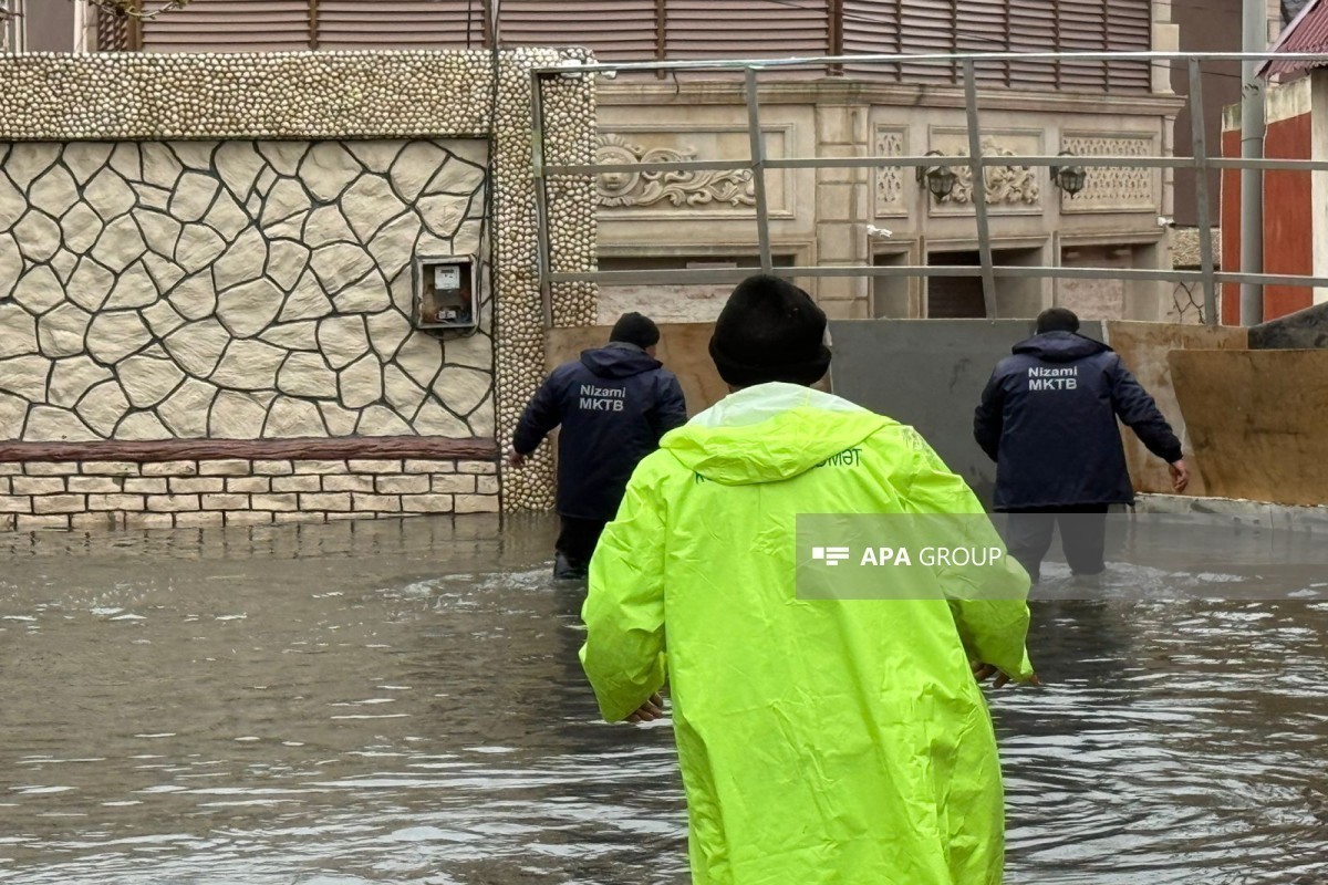 Определён перечень работ по ликвидации последствий ливней и селевых потоков в Баку и регионах