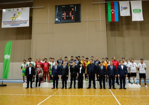 Определился победитель турнира по футзалу, посвященного 100-летию Нахчыванской АР