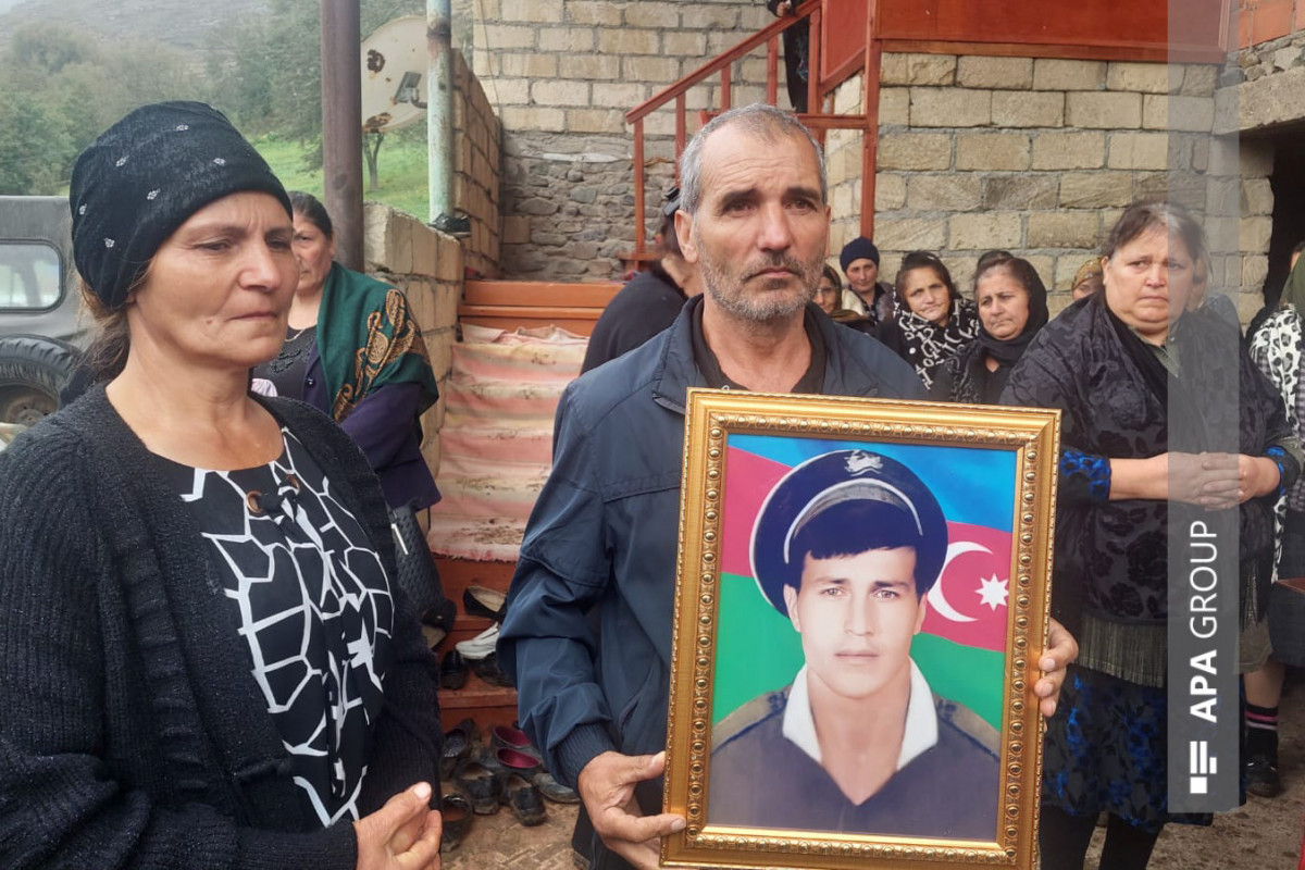 Останки Билала Гахраманова, погибшего в Первой Карабахской войне, захоронены в Гядабее - ФОТО