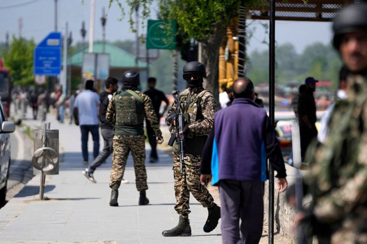 Пакистан открыл огонь на международной границе с Индией